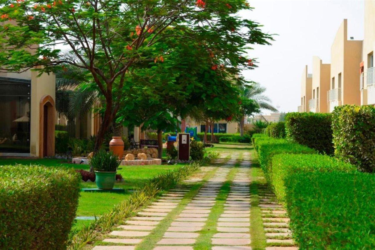 Coral Boutique Villas Dubai Exterior photo